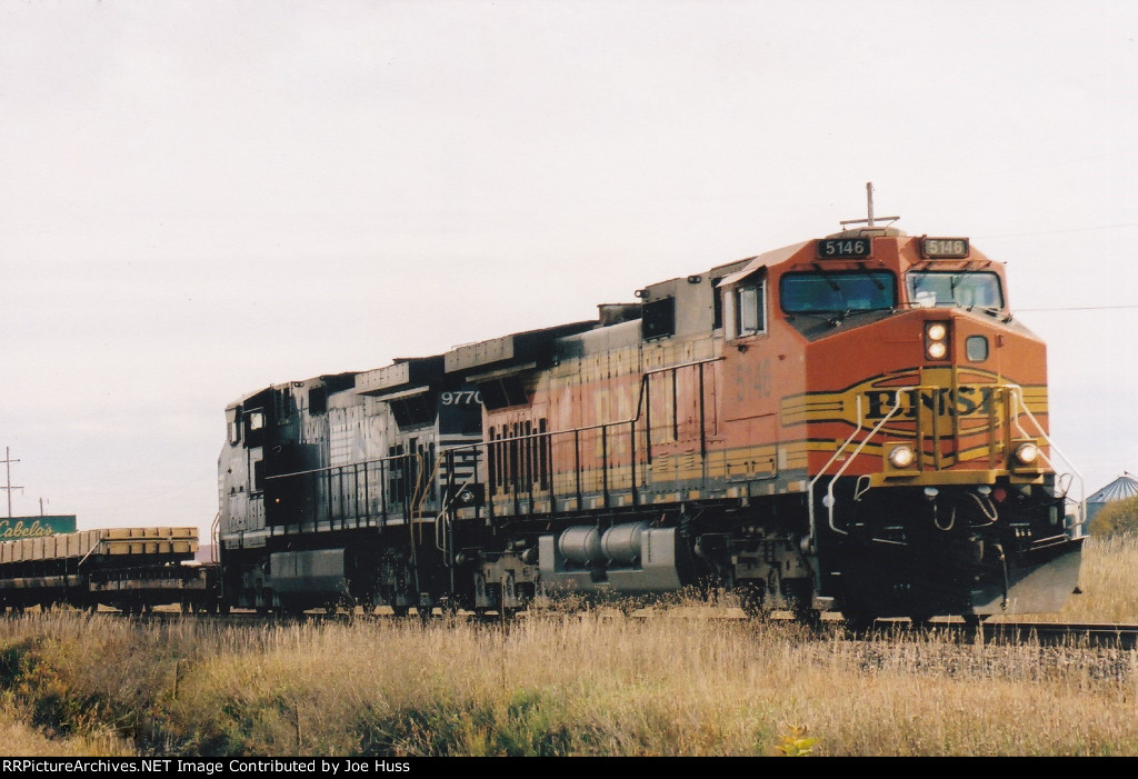 BNSF 5146 West